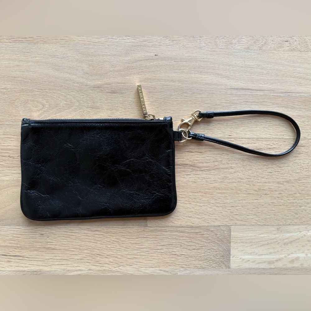 Authentic Tory Burch Wristlet - Picture 2 of 8